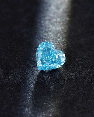 IGI 1-1.99Carat Blue Loose Heart Diamond Man Made เพชรแท้