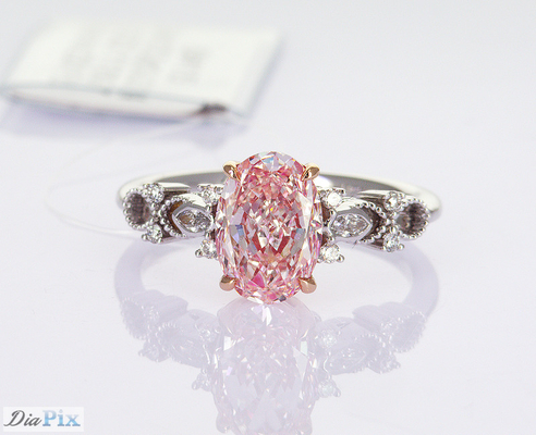 2.2ct IGI รับรองห้องปฏิบัติการเติบโตสีชมพูโอวาล สินทรีย์เพชรสไตล์คลาสสิค 18 คาราต์ แหวนทองคําขาว