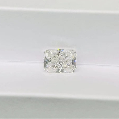 2.2ct D VVS CVD Laboratory สร้างเพชร IGI การันตีรูปร่าง Radiant