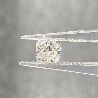 คูชั่นยาว 2.2ct F VS ในฐานะการเจริญเติบโต ไม่รักษา CVD หนังสือแล็บเพชร